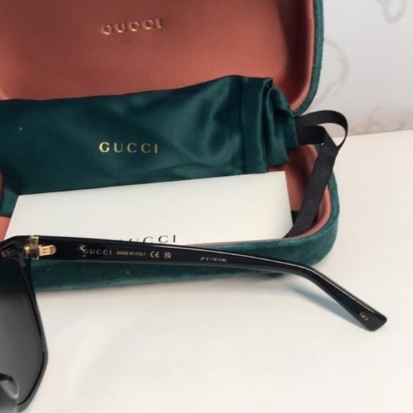 Stylish Black Sunglasses GG0459SA 001 - Picture 11 of 11